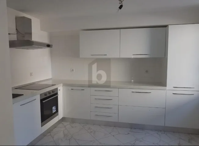 3.5 Zimmer Reihenfamilienhaus in Lodrino – foto 3 di 6