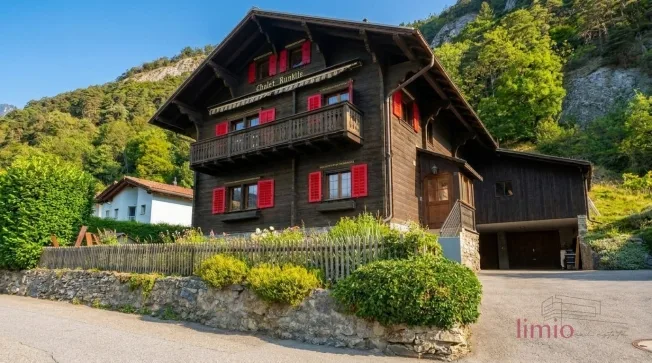 9 Zimmer Mehrfamilienhaus in Haldenstein – foto 2 di 13