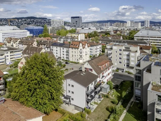2.5 Zimmer Dachwohnung in Zürich – foto 6 di 9