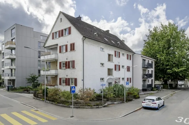 2.5 Zimmer Dachwohnung in Zürich – foto 7 di 9