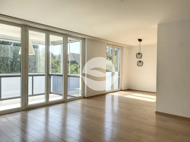6 Zimmer Wohnung in Vésenaz – Foto 2 von 12