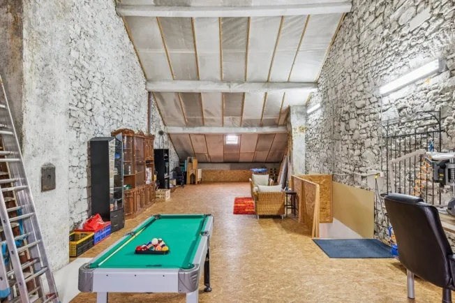 7.5 Zimmer Reihenfamilienhaus in Romont FR – foto 9 di 12
