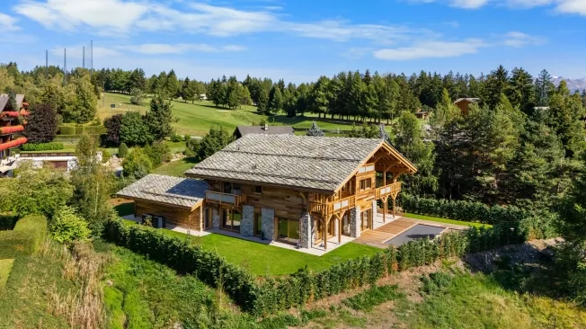 7.5 Zimmer Chalet in Montana – Foto 12 von 12