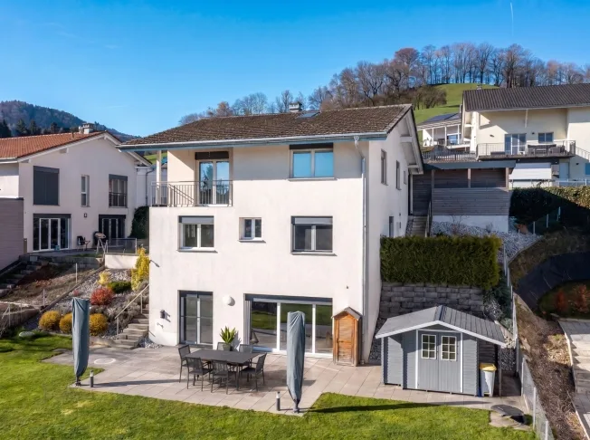 6.5 Zimmer Einfamilienhaus in Le Mouret – photo 2 sur 20