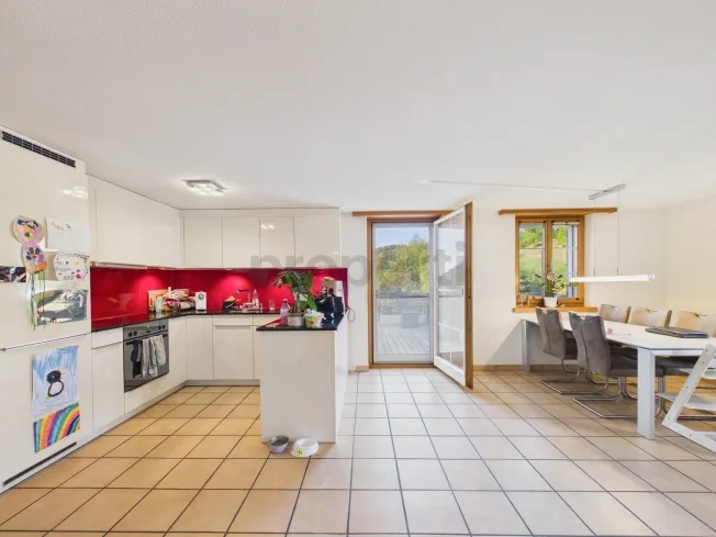 3.5-Zimmerwohnung mit Südwest-Terrasse eigenem grosszügigen Gemüsegarten in Madetswil – Foto 2 von 26