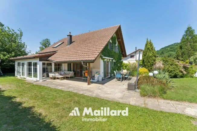 5.5 Zimmer Einfamilienhaus in Cheyres – Foto 2 von 14