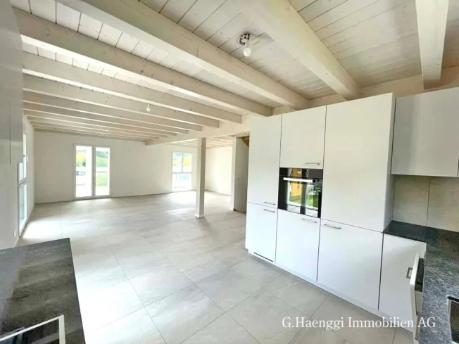 7.5 Zimmer Einfamilienhaus in Läufelfingen – foto 9 di 13
