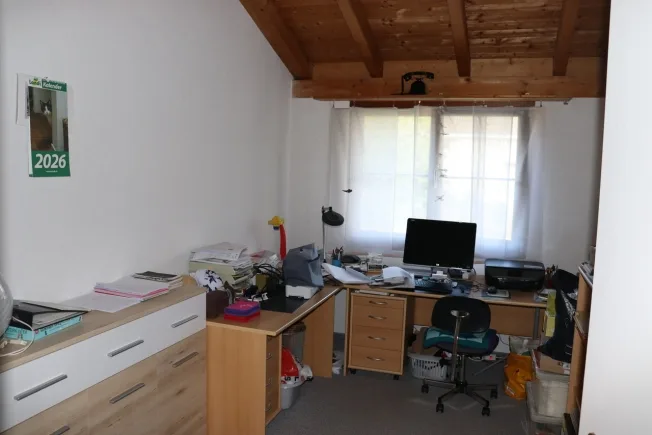 4.5-Zimmer-Eckhaus mit grossem Umschwung und privater Gartenoase! – foto 13 di 18