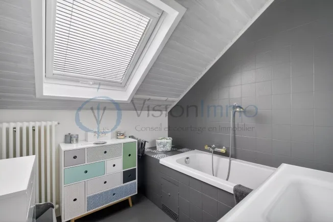Au coeur de Bernex : 113 m² de charme et de beaux volumes – photo 12 sur 19