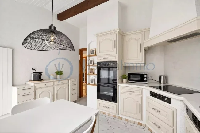 Au coeur de Bernex : 113 m² de charme et de beaux volumes – photo 10 sur 19