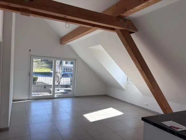 Schöne und moderne 4,5-Zimmer-Wohnung zu vermieten – Foto 6 von 9
