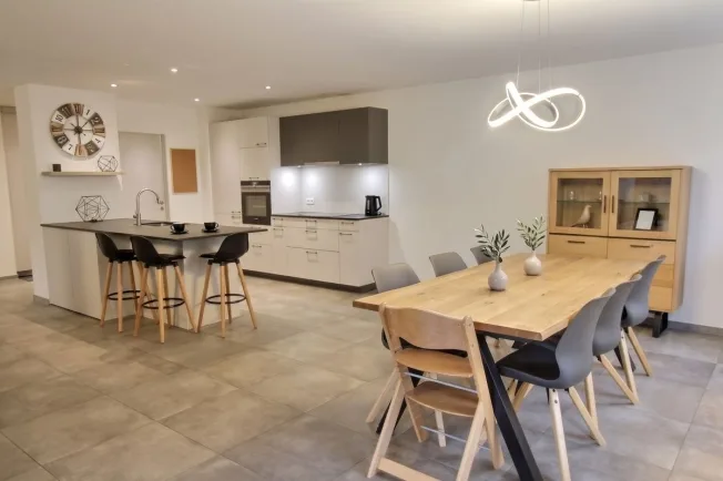 Geräumige 4,5-Zimmer-Wohnung von 136 m2, im Herzen von Châtel-St-Denis – Foto 14 von 26