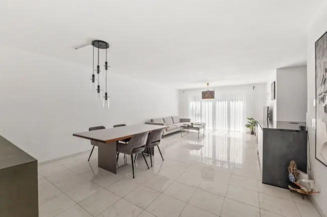 4.5 Zimmer Wohnung in Giebenach – Foto 3 von 13