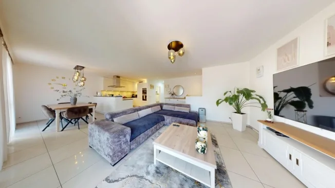 Rêve de maison avec balcon utilisable toute l'année – photo 2 sur 6