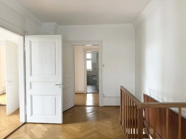 Duplex 4.5-Zimmerwohnung im 1. & 2. OG an bester Lage im Gundeli! – Foto 7 von 12