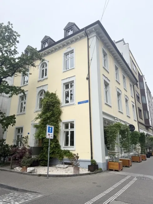 Duplex 4.5-Zimmerwohnung im 1. & 2. OG an bester Lage im Gundeli! – Foto 12 von 12