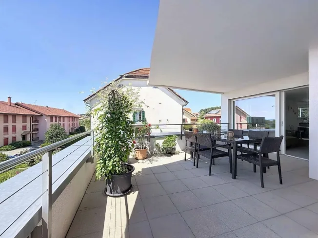 4.5 Zimmer Wohnung in Remaufens – Foto 2 von 10