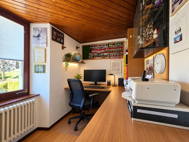 9 Zimmer Einfamilienhaus in Renan BE – Foto 13 von 13