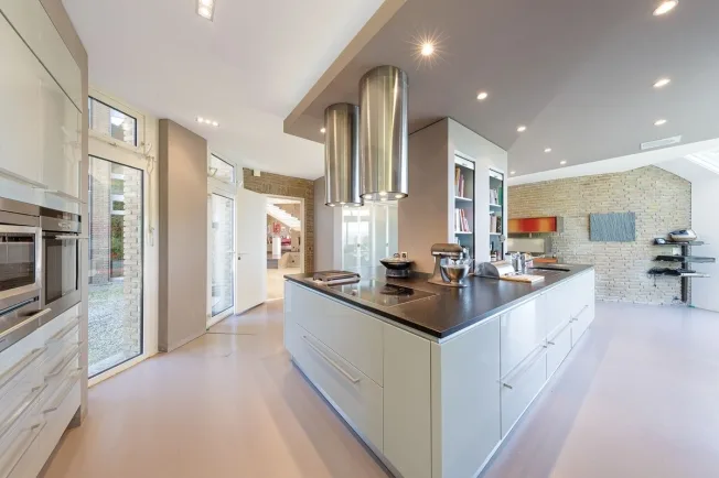 11 Zimmer Einfamilienhaus in Sullens – Foto 12 von 13