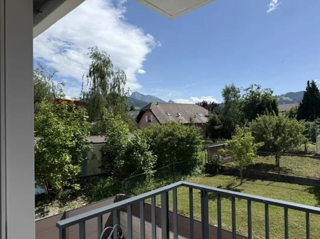 4.5 Zimmer Villa in Vuadens – Foto 3 von 16