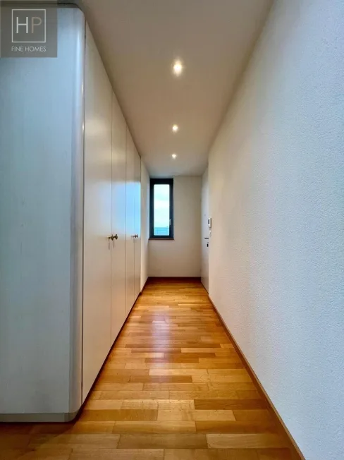 4.5 Zimmer Attikawohnung in Binningen – Foto 13 von 20