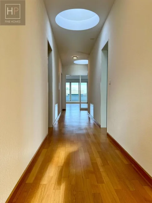 4.5 Zimmer Attikawohnung in Binningen – Foto 8 von 20