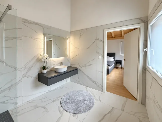 Casa del 2021 con giardino, suite genitori e potenziale di ristrutturazione – foto 15 di 33