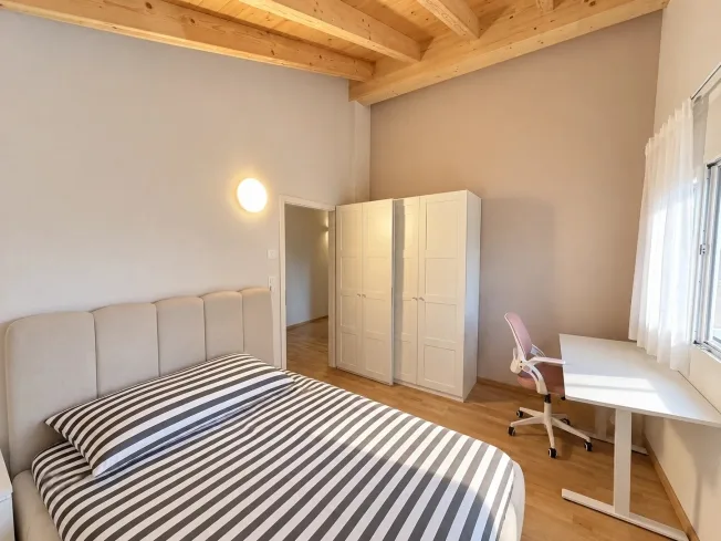Casa del 2021 con giardino, suite genitori e potenziale di ristrutturazione – foto 17 di 33