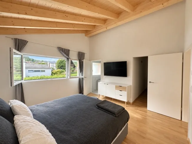 Casa del 2021 con giardino, suite genitori e potenziale di ristrutturazione – foto 13 di 33
