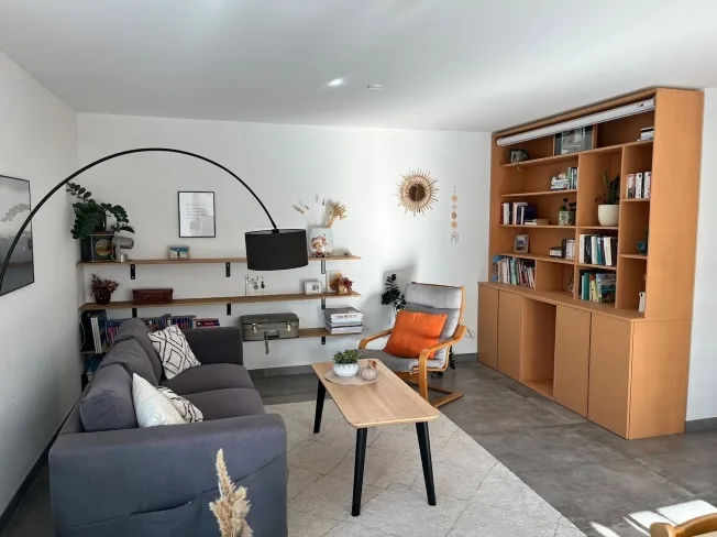 MAISON 6½ PIÈCES À VUISSENS (FR), MEUBLÉ, DURÉE DÉTERMINÉE – foto 2 di 6