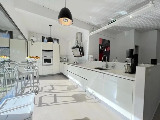 7 Zimmer Villa in Grand-Lancy – foto 7 di 13