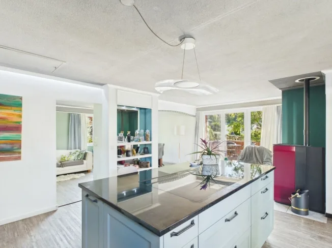 SCHMUCKES EINFAMILIENHAUS IM BUNGALOWSTIL – Foto 3 von 13