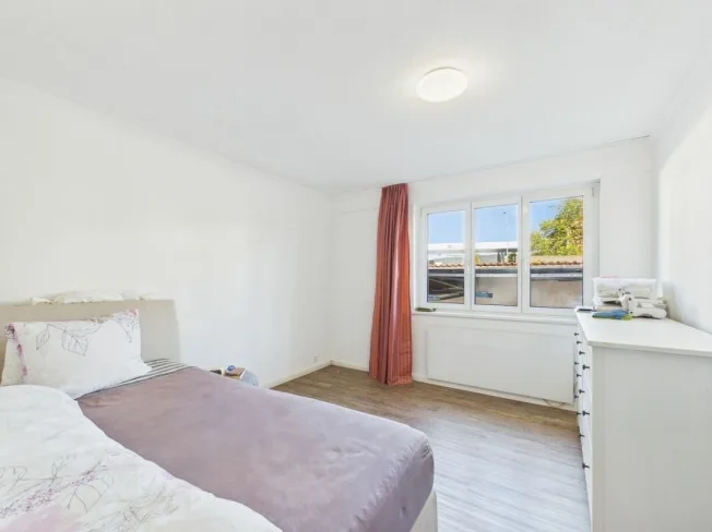 SCHMUCKES EINFAMILIENHAUS IM BUNGALOWSTIL – Foto 10 von 13