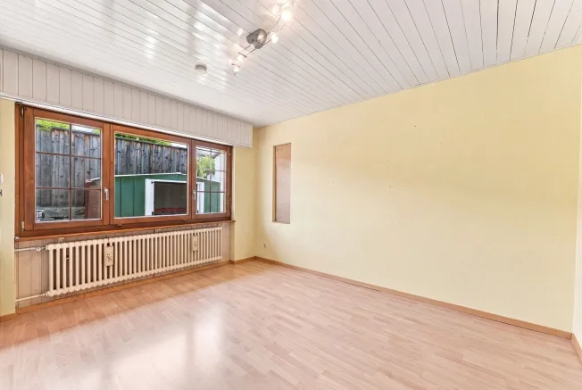 8.5-Zi.-Einfamilienhaus in Obfelden mit Aussicht & Einliegerwohnung potenzial – Foto 13 von 13