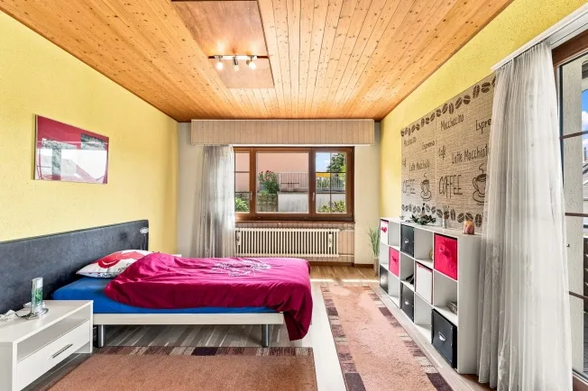 8.5-Zi.-Einfamilienhaus in Obfelden mit Aussicht & Einliegerwohnung potenzial – Foto 10 von 13