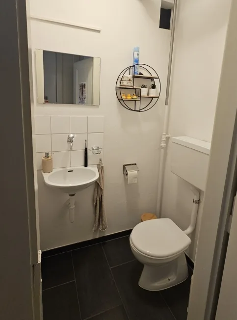 3½ ZI-WOHNUNG IN BERN - LÄNGGASSE, MÖBLIERT, TEMPORÄR – foto 7 di 10
