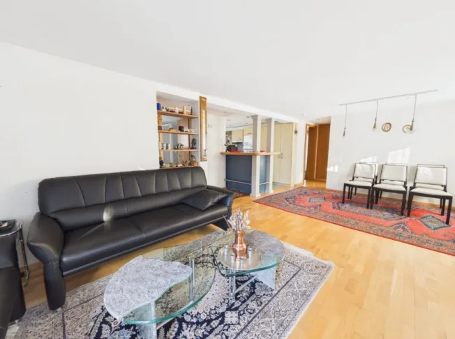 Casa bifamiliare versatile, flessibilità di design e posizione centrale! – foto 6 di 22