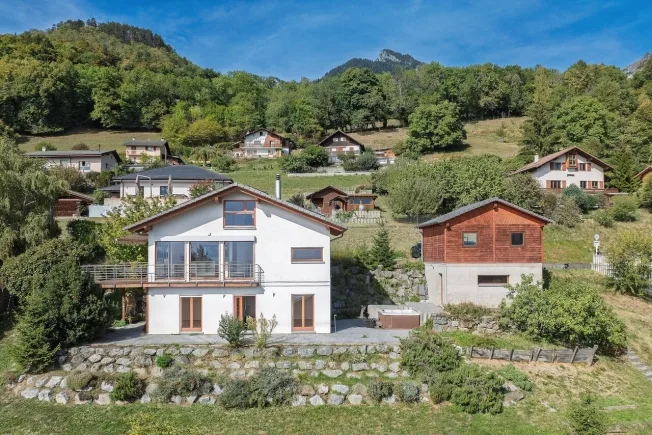 5.5 Zimmer Einfamilienhaus in Corbeyrier – Foto 2 von 17