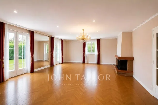 7 Zimmer Einfamilienhaus in Chavannes-de-Bogis – Foto 5 von 33