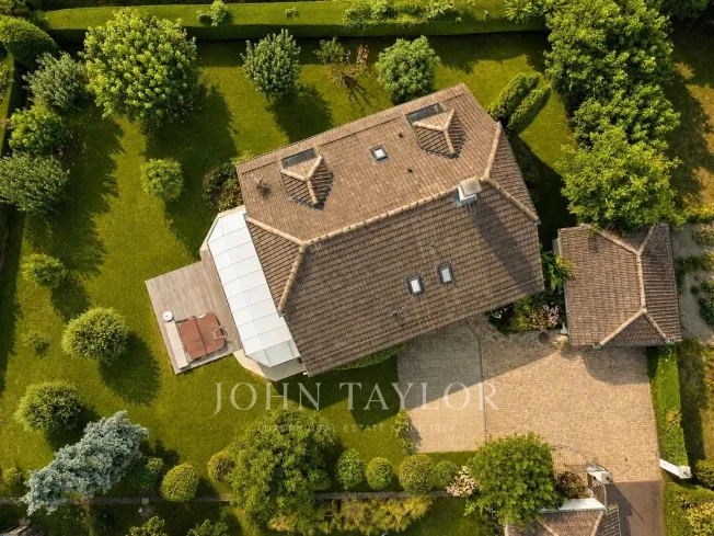7 Zimmer Einfamilienhaus in Chavannes-de-Bogis – Foto 4 von 33