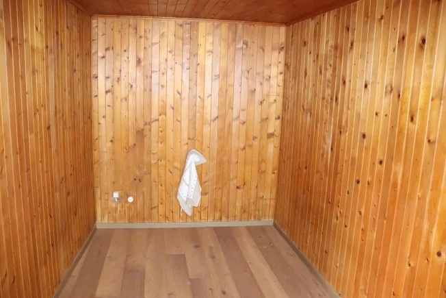 Haus im alten Stil zu verkaufen in Agarn VS – Foto 9 von 12