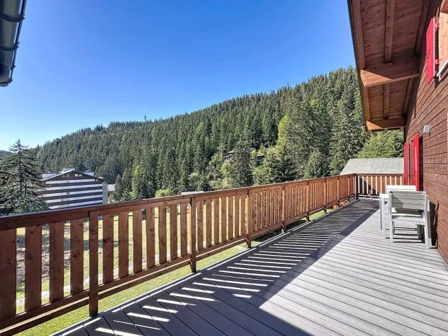 Chalet mit 15,5 Zimmern, bestehend aus drei unabhängigen Wohnungen – Foto 18 von 24