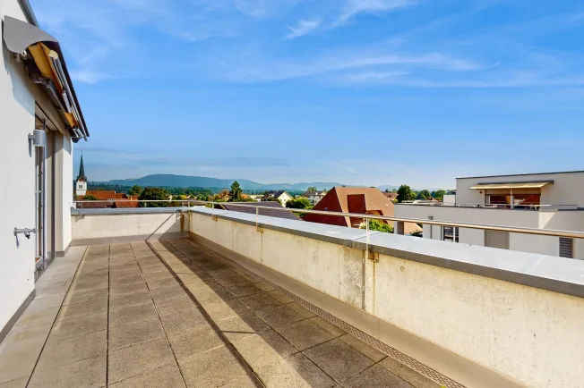 Appartamento mansardato ultramoderno con grande terrazza – foto 10 di 11