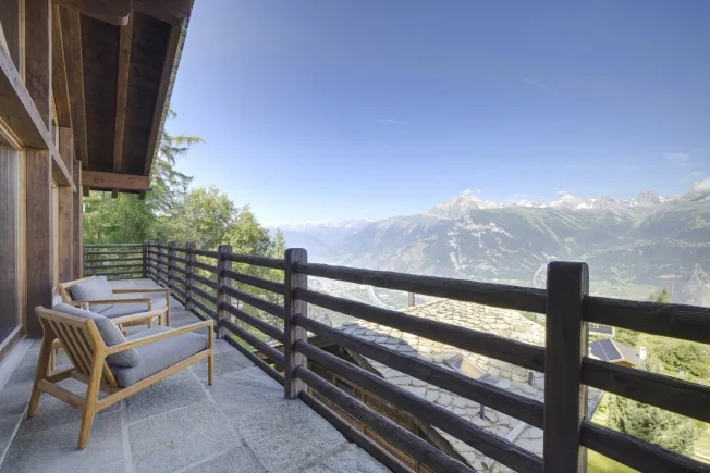 Chalet d'exception avec vue panoramique et ascenseur privatif – photo 5 of 33