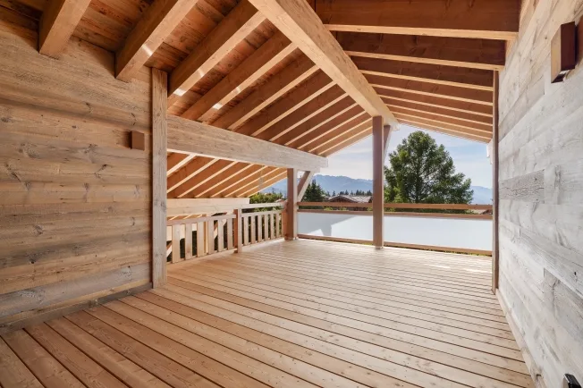 Chalet contemporaneo di 570 m2 a Crans-Montana – foto 28 di 32