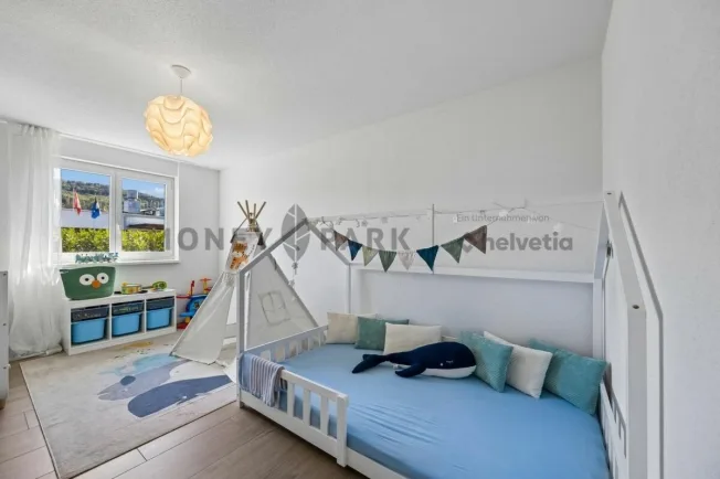 Attraktives 5.5-Zimmer-Einfamilienhaus in familienfreundlicher Lage – Foto 8 von 16