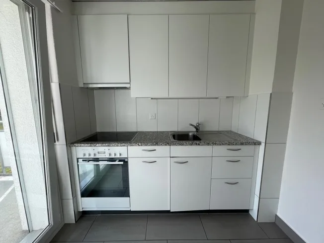 Appartement attractif avec balcon dans un bon emplacement à Jona – photo 2 sur 6
