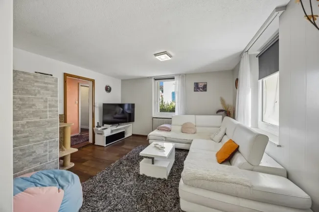 5.5-Zi.-Einfamilienhaus mit Garten und Garage in Ammerswil kaufen – Foto 2 von 12