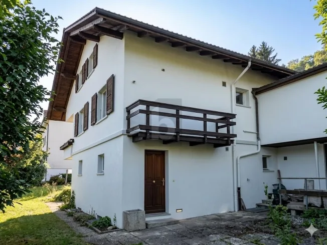 8 Zimmer Einfamilienhaus in Sonvilier – Foto 2 von 6