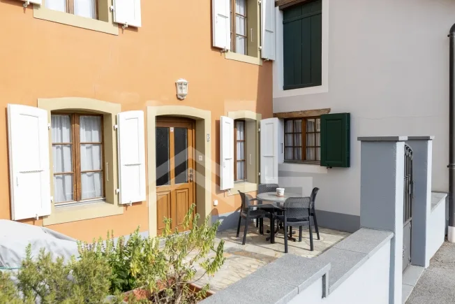 8.5 Zimmer Einfamilienhaus in Yens – Foto 3 von 5